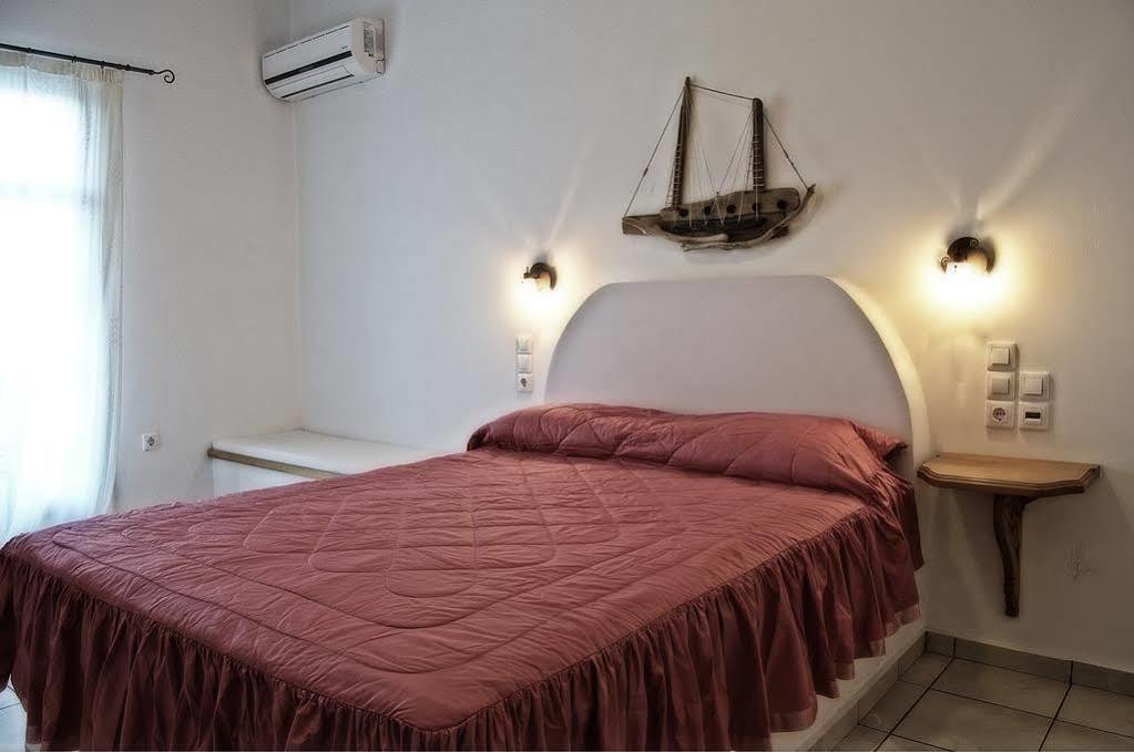 Plakes Sunset Plaka  المظهر الخارجي الصورة