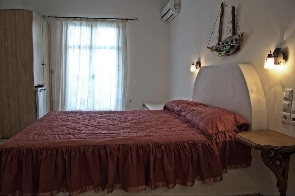 Plakes Sunset Plaka  المظهر الخارجي الصورة